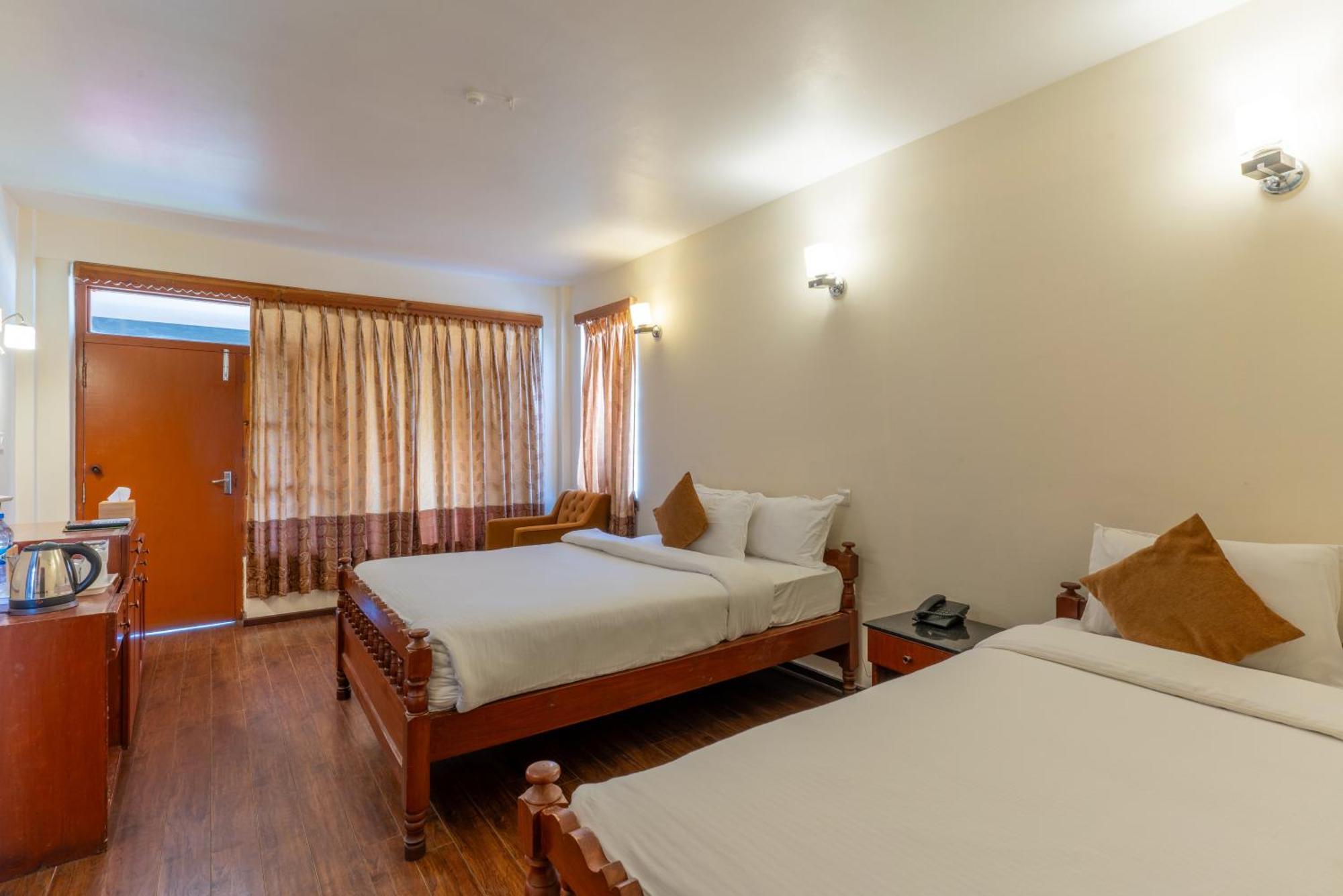 Lake View Resort Pokhara Exterior photo
